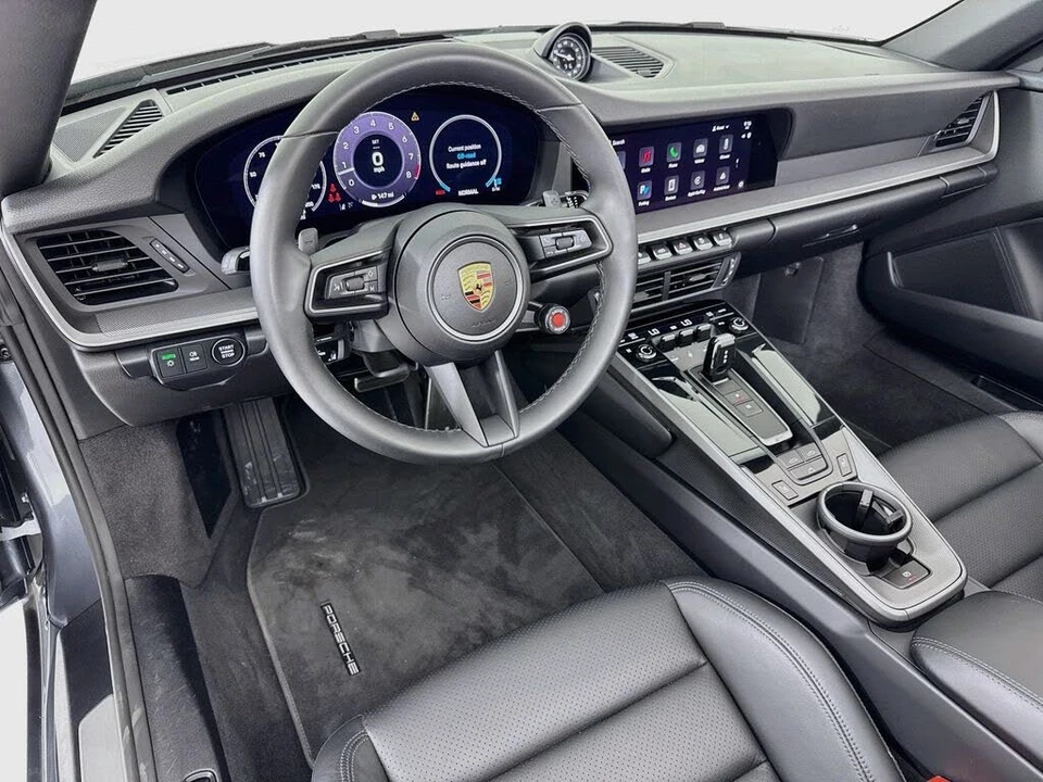 2025 Porsche 992 Carrera - Image 4 of 30
