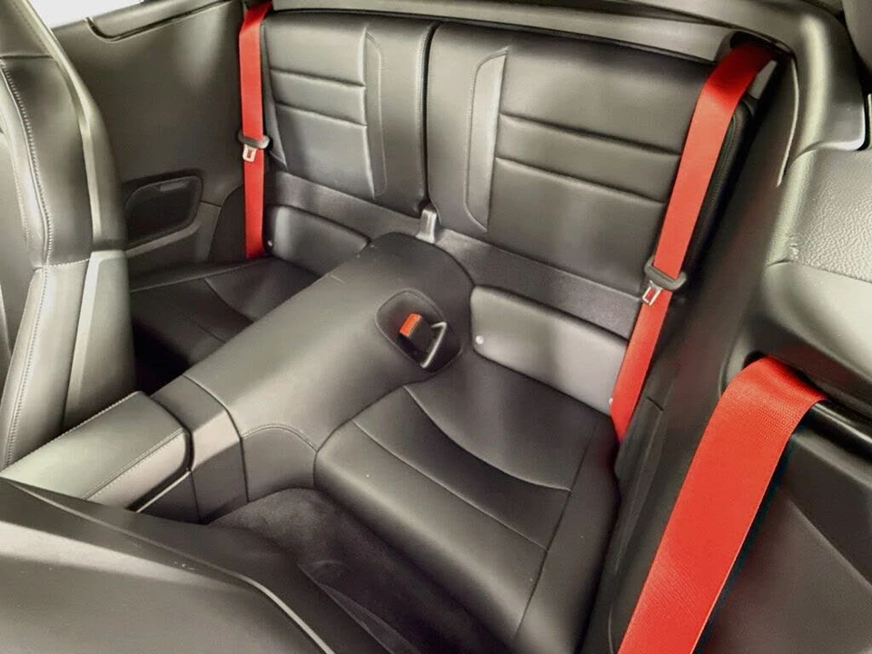 2025 Porsche 992 Carrera - Image 22 of 30