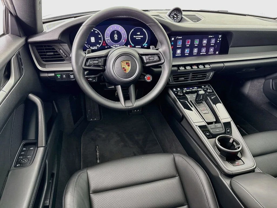 2025 Porsche 992 Carrera - Image 23 of 30