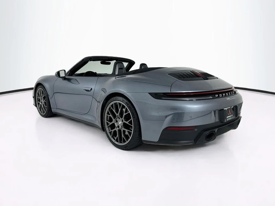2025 Porsche 992 Carrera - Image 3 of 30