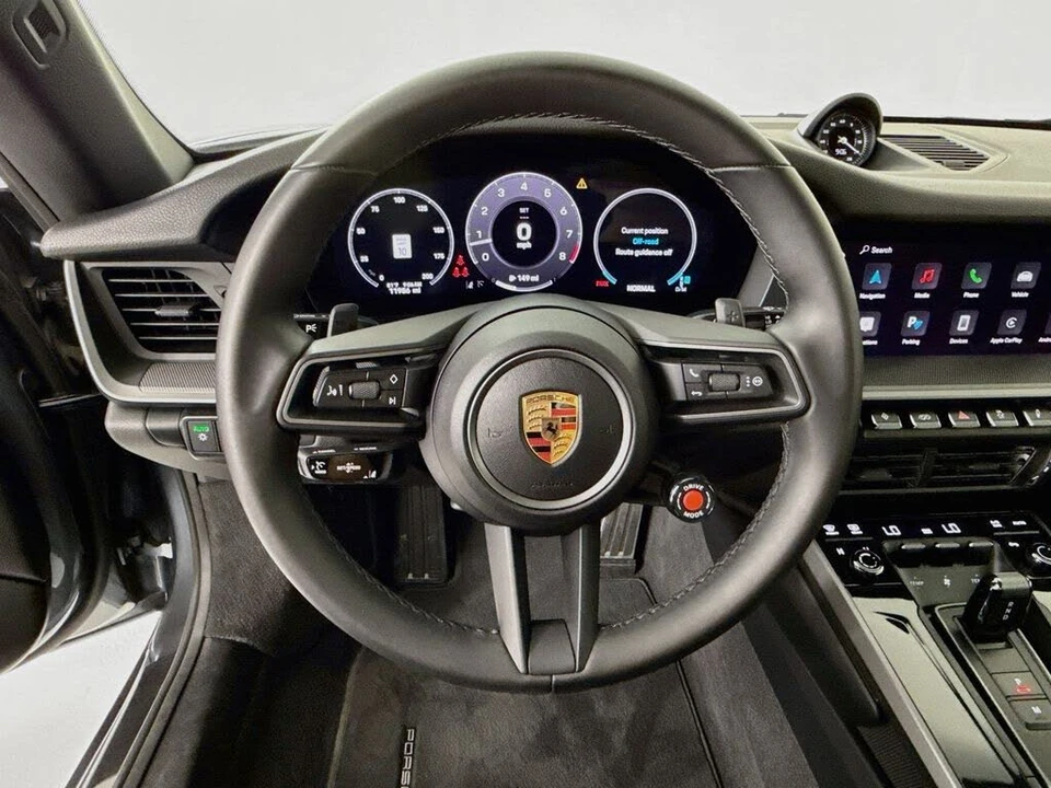 2025 Porsche 992 Carrera - Image 14 of 30