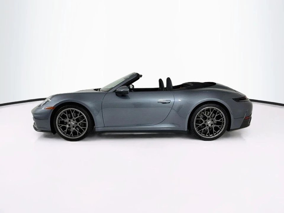 2025 Porsche 992 Carrera - Image 2 of 30