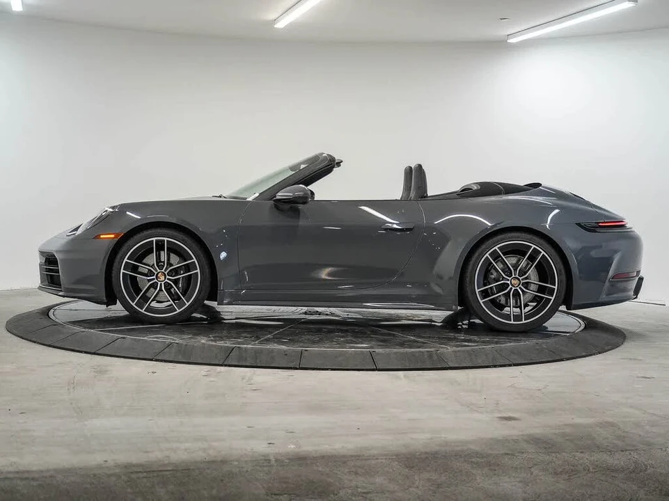2025 Porsche 992 Carrera - Image 2 of 30