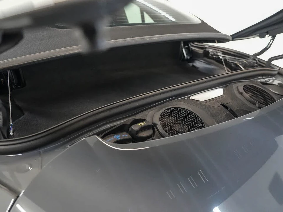 2025 Porsche 992 Carrera - Image 29 of 30