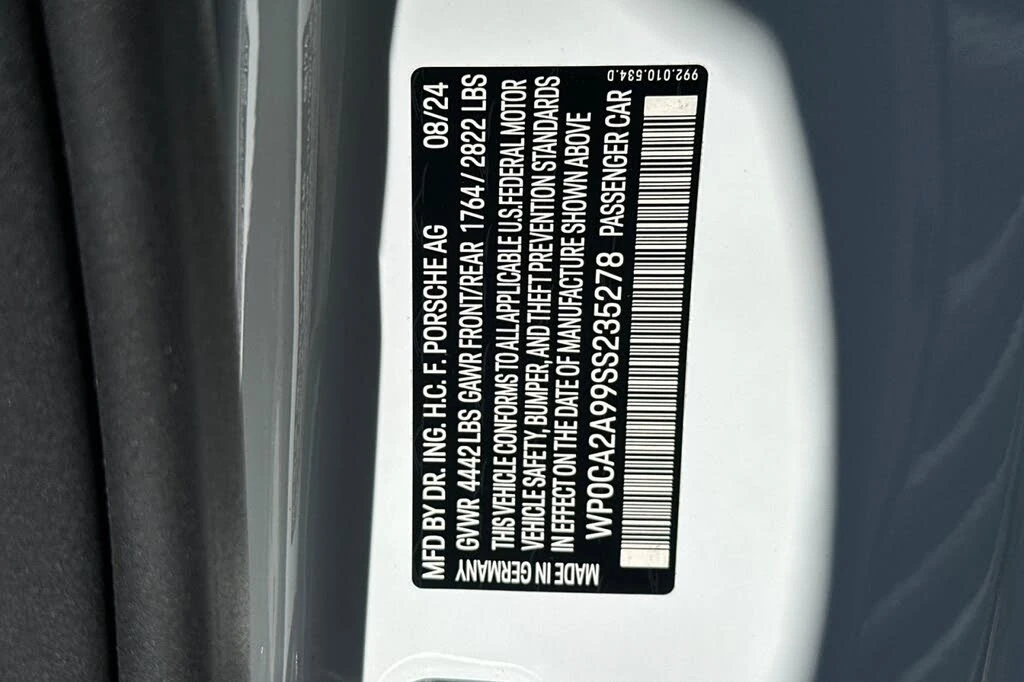 2025 Porsche 992 Carrera - Image 28 of 28