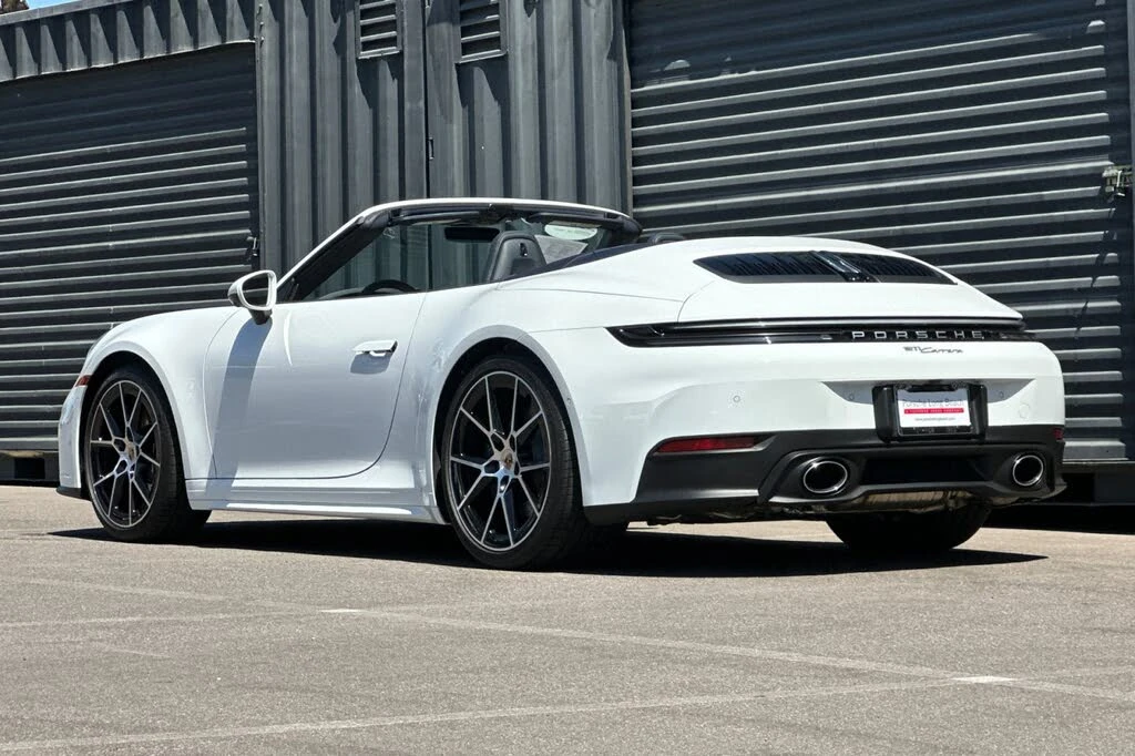 2025 Porsche 992 Carrera - Image 3 of 28