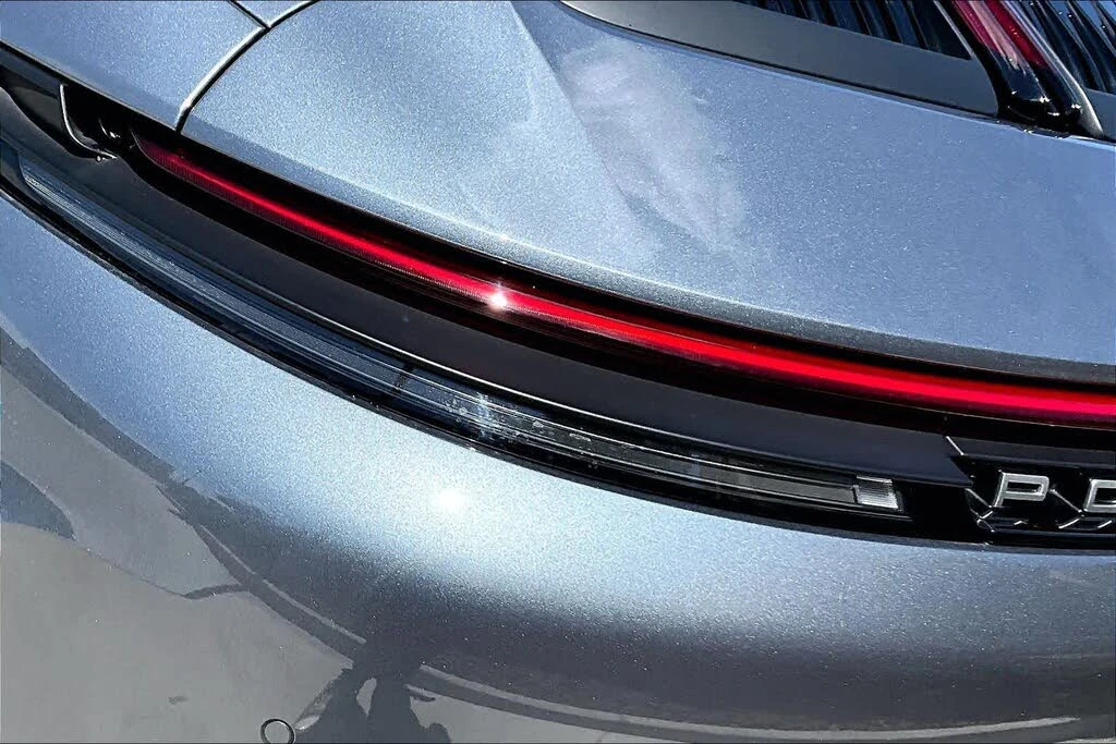 2025 Porsche 992 Carrera - Image 21 of 26