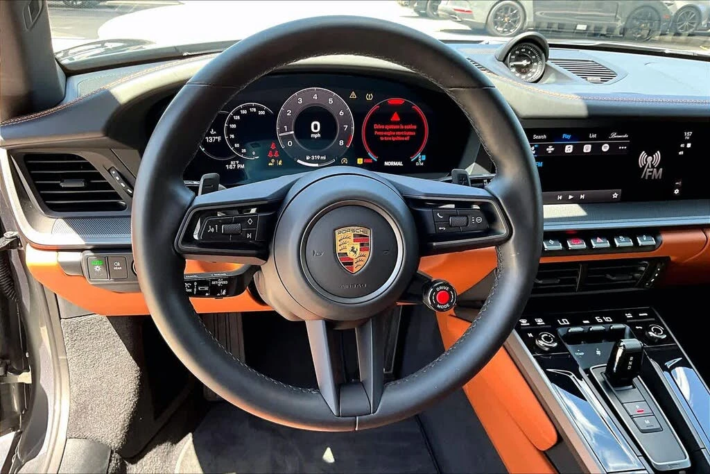 2025 Porsche 992 Carrera - Image 15 of 26