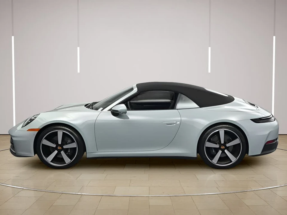 2025 Porsche 992 Carrera - Image 2 of 31