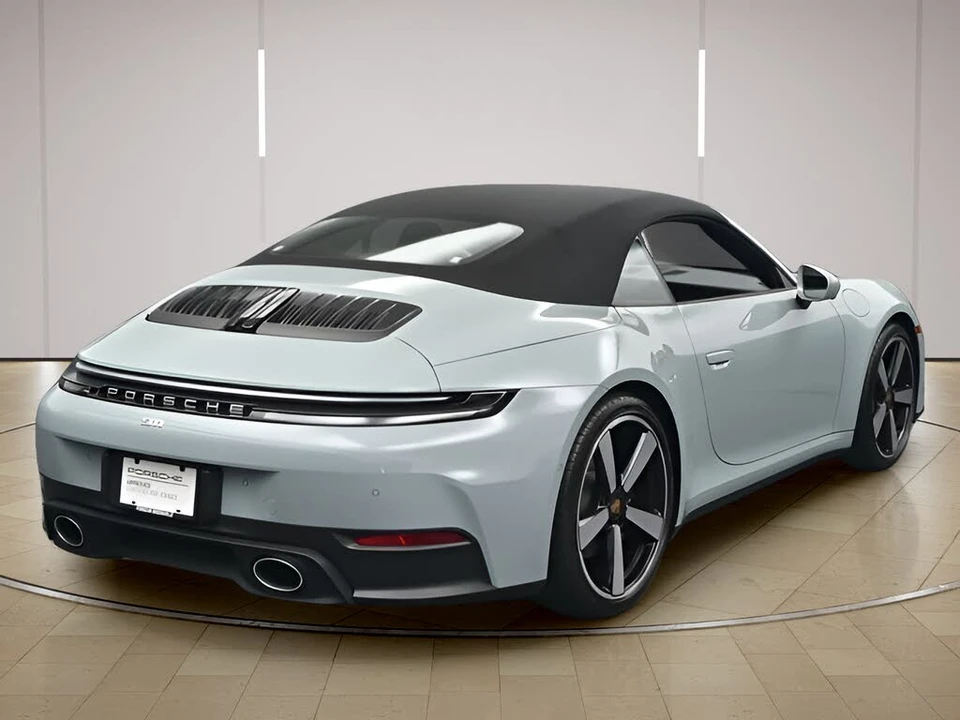 2025 Porsche 992 Carrera - Image 23 of 31