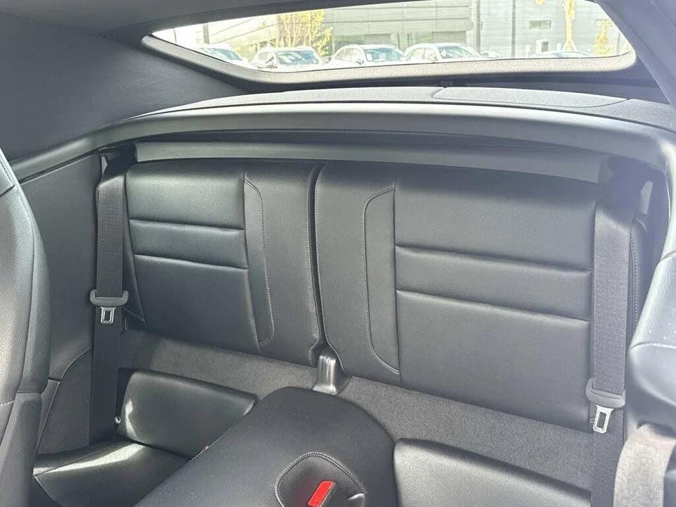 2025 Porsche 992 Carrera - Image 21 of 31