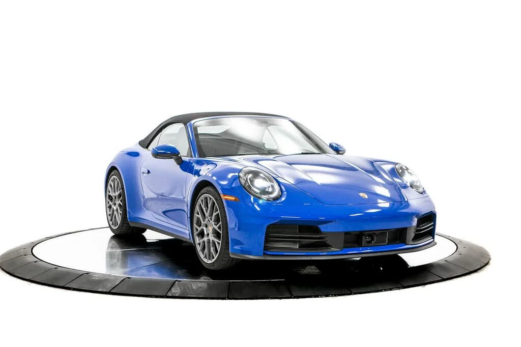 2025 Porsche 992 Carrera - Image 9 of 31