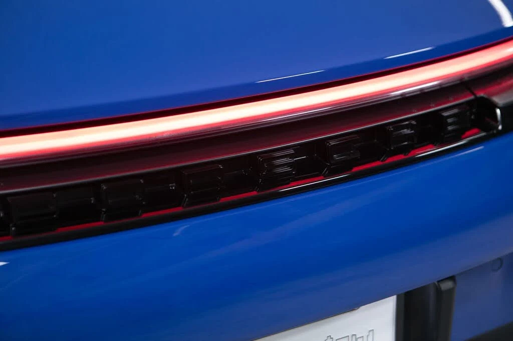 2025 Porsche 992 Carrera - Image 19 of 31