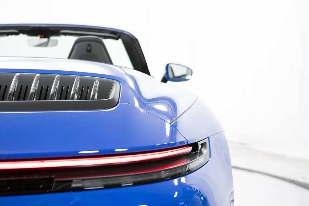 2025 Porsche 992 Carrera - Image 21 of 31