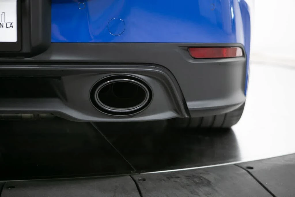 2025 Porsche 992 Carrera - Image 20 of 31