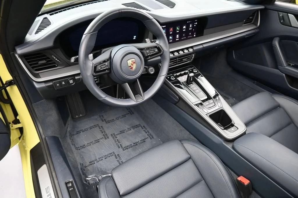 2025 Porsche 992 Carrera - Image 4 of 4