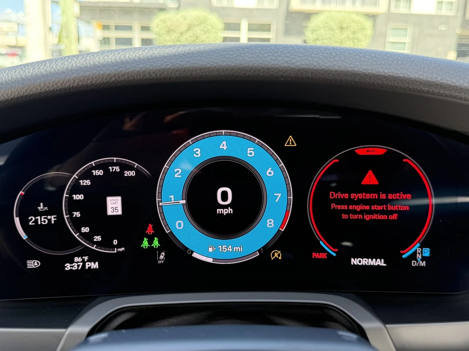 2025 Porsche 992 Carrera - Image 25 of 26