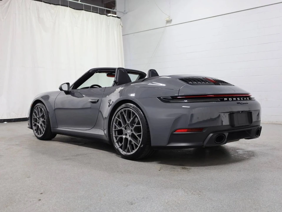2025 Porsche 992 Carrera - Image 3 of 5