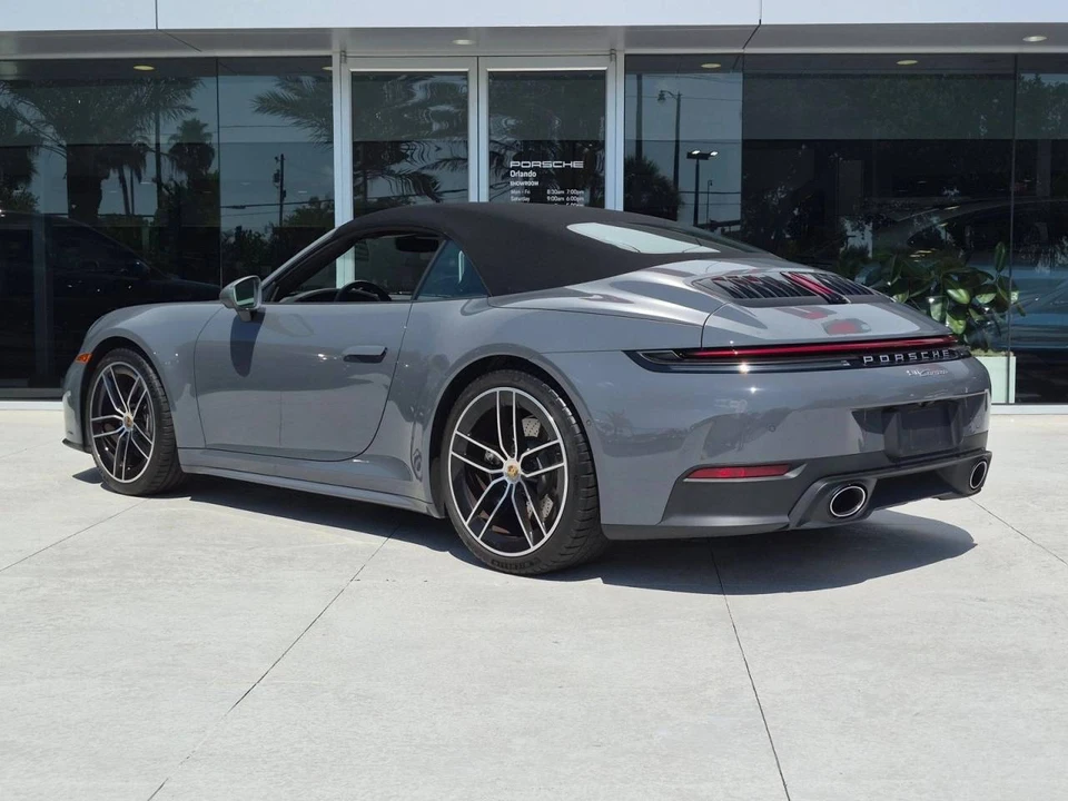 2025 Porsche 992 Carrera - Image 3 of 5