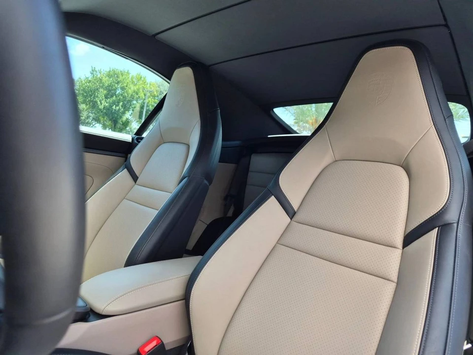 2025 Porsche 992 Carrera - Image 5 of 5
