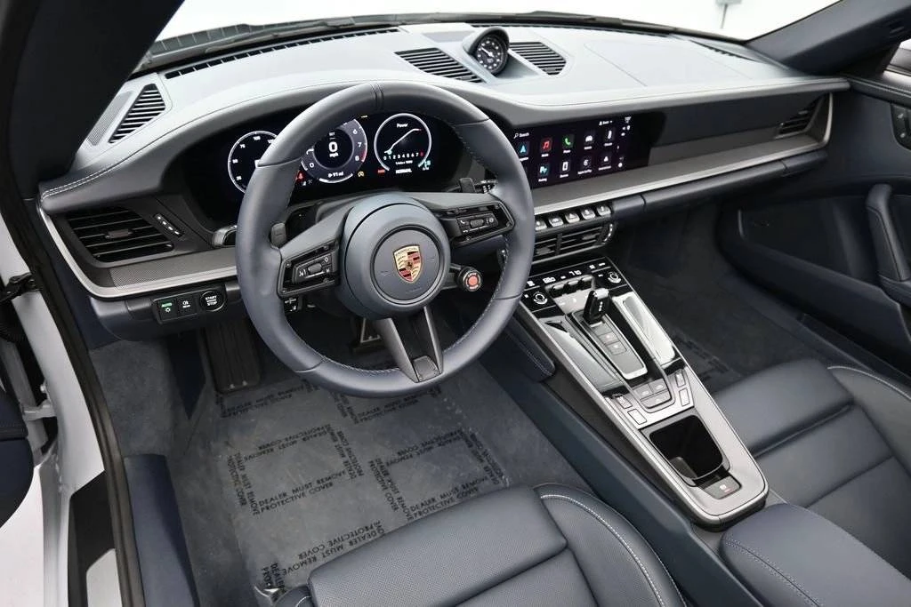 2025 Porsche 992 Carrera - Image 4 of 5