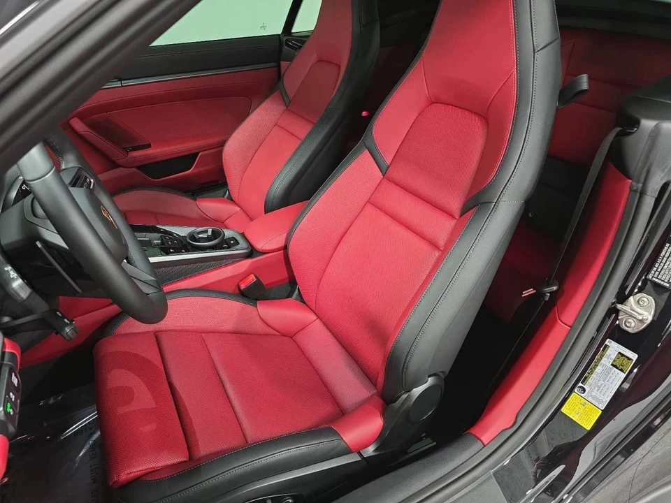 2025 Porsche 992 Carrera - Image 5 of 5