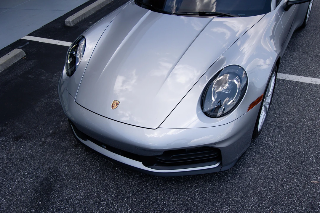2025 Porsche 992 Carrera - Image 21 of 31