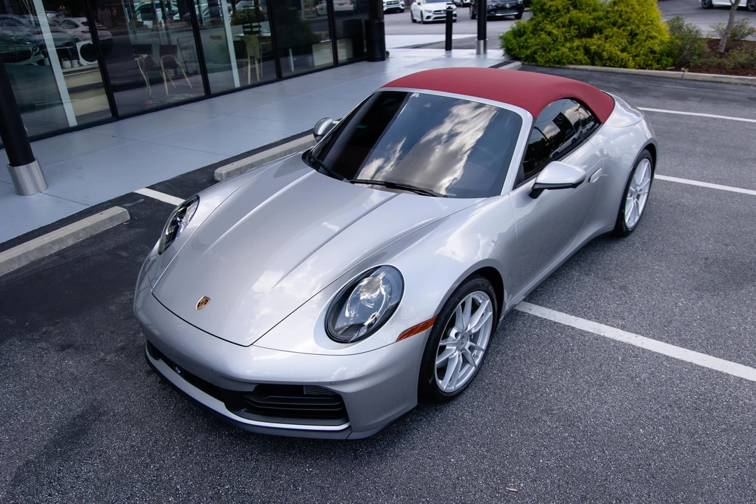2025 Porsche 992 Carrera - Image 7 of 31