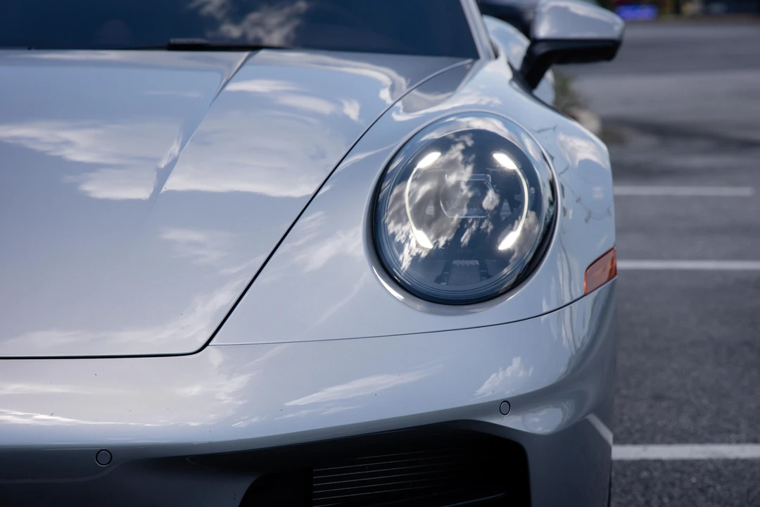 2025 Porsche 992 Carrera - Image 20 of 31