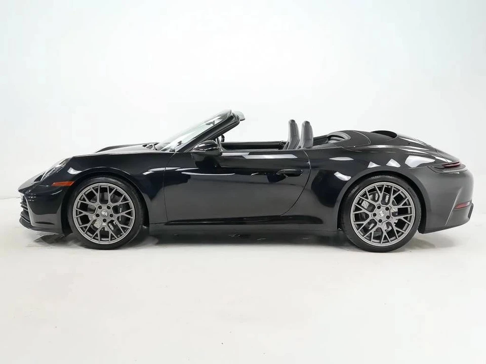2025 Porsche 992 Carrera - Image 2 of 4