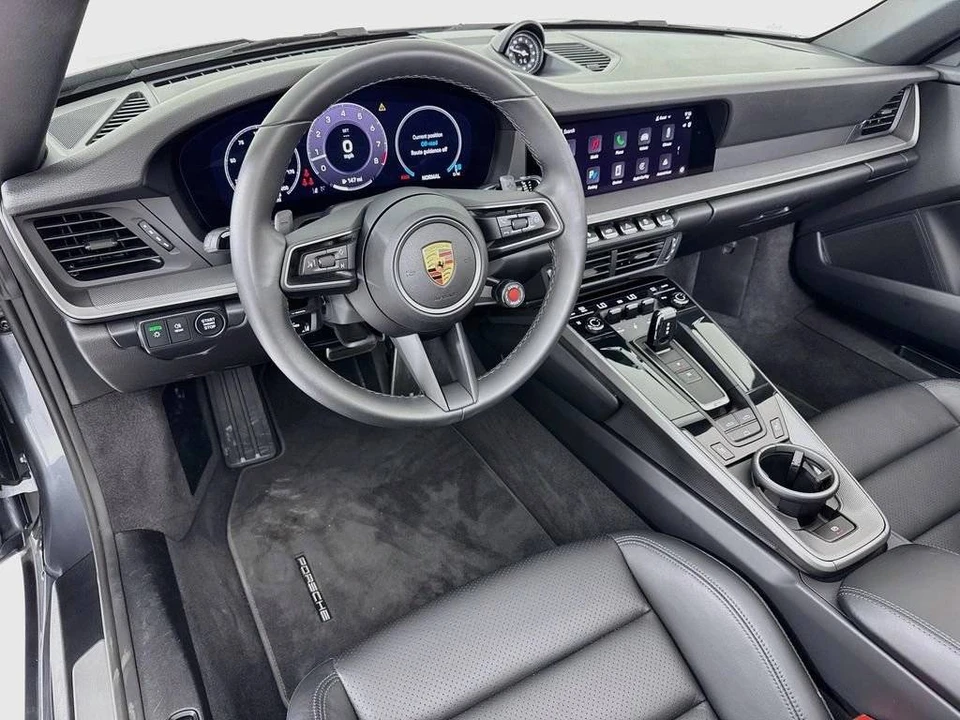 2025 Porsche 992 Carrera - Image 4 of 4