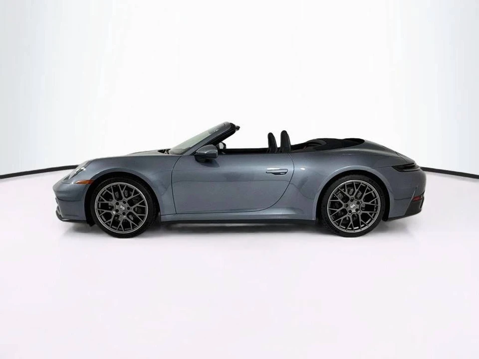 2025 Porsche 992 Carrera - Image 2 of 4