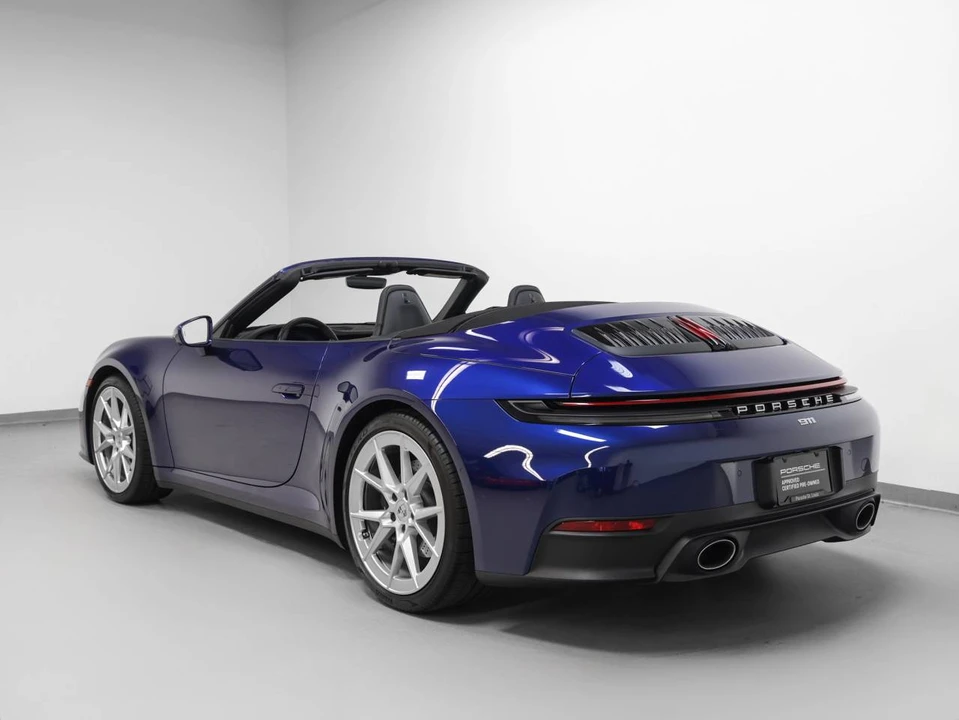 2025 Porsche 992 Carrera - Image 3 of 5