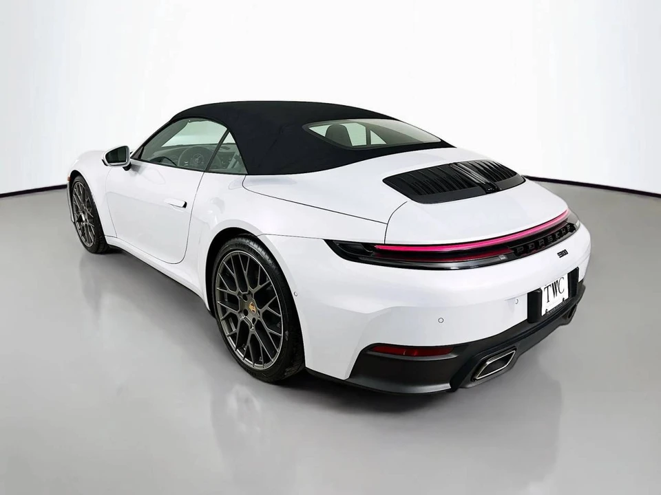 2025 Porsche 992 Carrera - Image 3 of 5