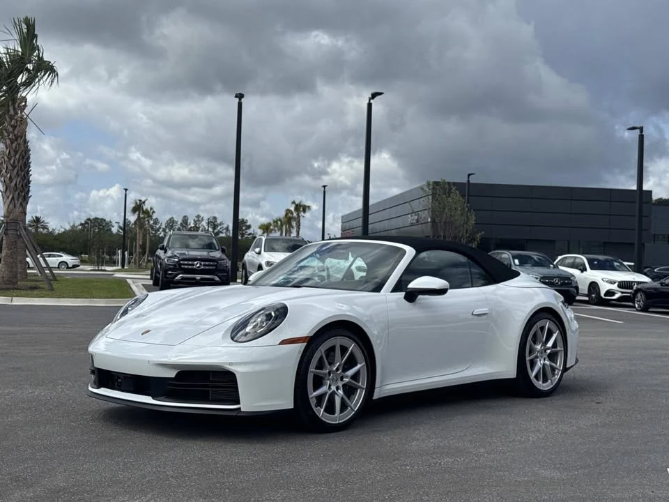 2025 Porsche 992 Carrera - Image 6 of 17