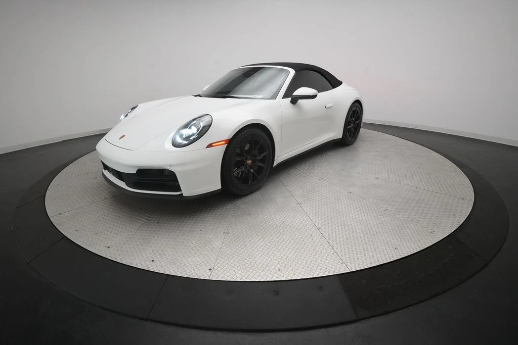 2025 Porsche 992 Carrera - Image 26 of 31