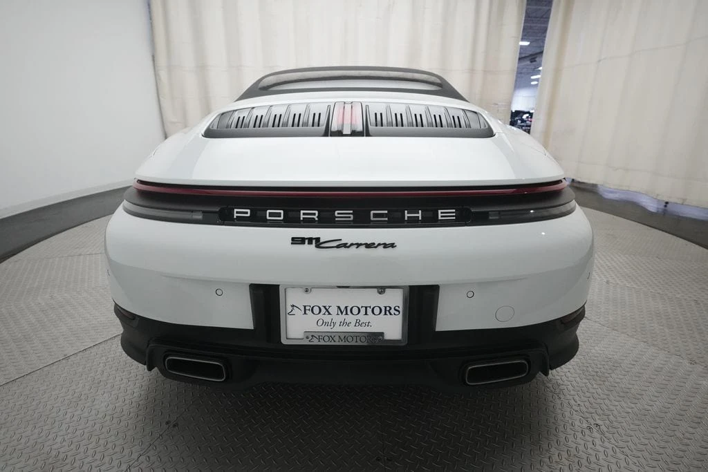 2025 Porsche 992 Carrera - Image 6 of 31