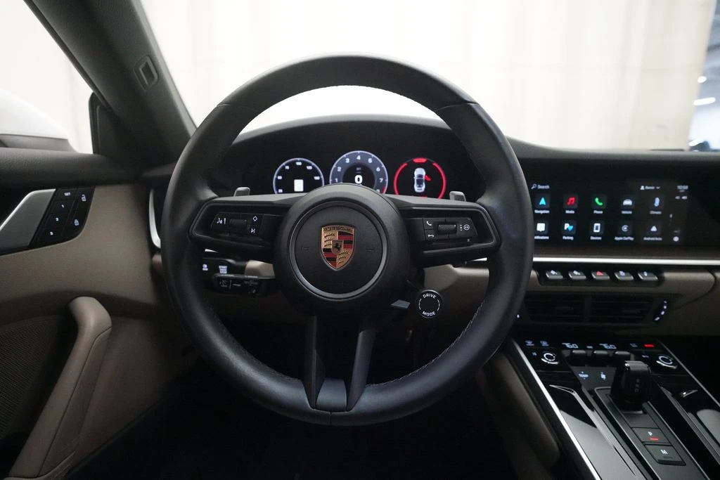 2025 Porsche 992 Carrera - Image 18 of 31