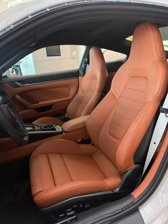 2025 Porsche 992 Carrera - Image 6 of 8