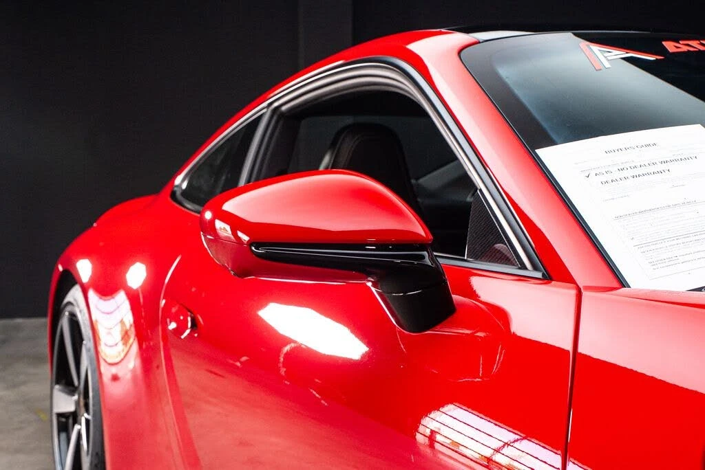 2025 Porsche 992 Carrera - Image 19 of 31