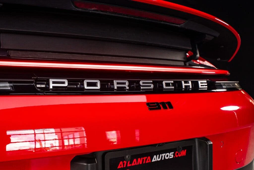2025 Porsche 992 Carrera - Image 28 of 31