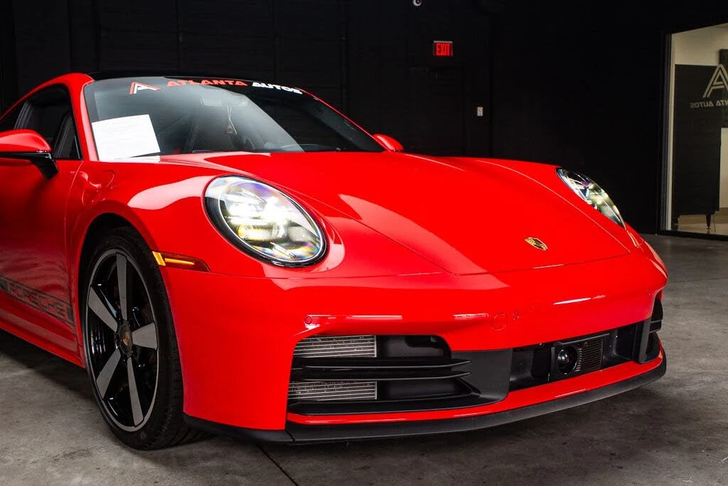 2025 Porsche 992 Carrera - Image 7 of 31