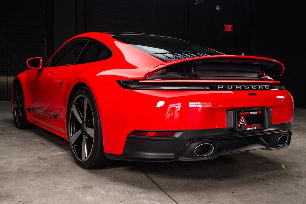 2025 Porsche 992 Carrera - Image 29 of 31
