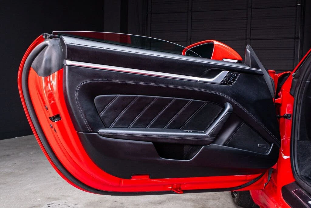 2025 Porsche 992 Carrera - Image 31 of 31