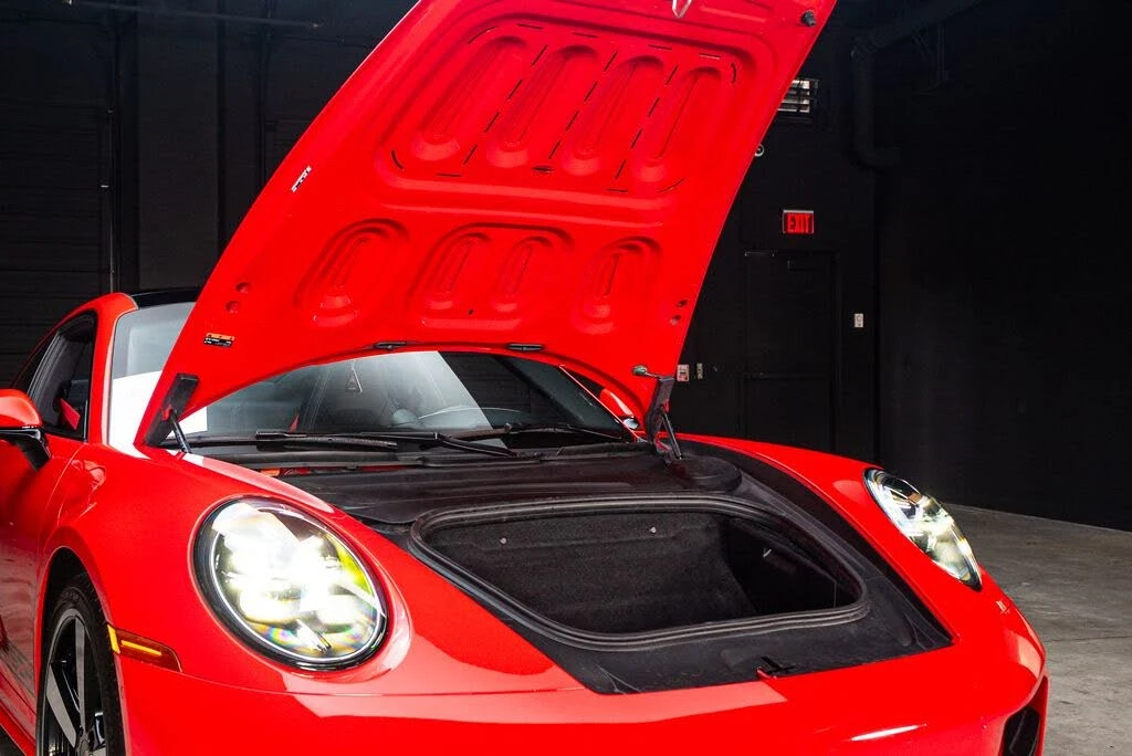 2025 Porsche 992 Carrera - Image 10 of 31