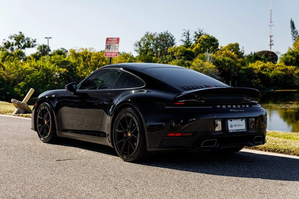 2025 Porsche 992 Carrera - Image 5 of 31