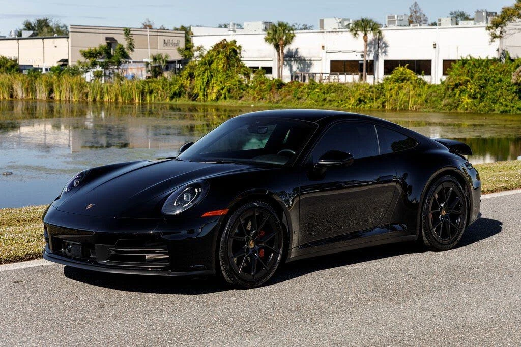 2025 Porsche 992 Carrera - Image 7 of 31