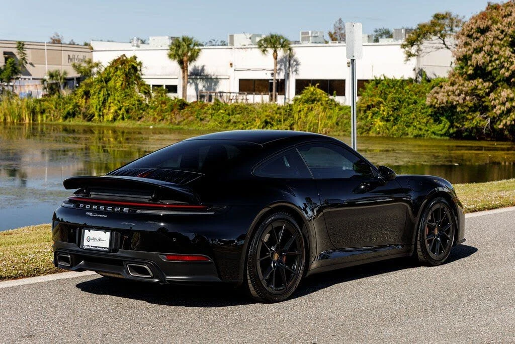 2025 Porsche 992 Carrera - Image 3 of 31