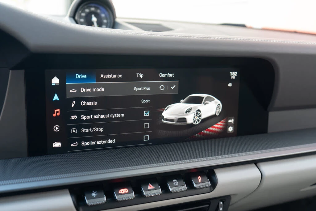 2025 Porsche 992 Carrera - Image 21 of 31