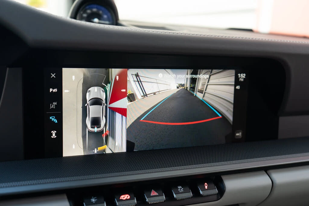 2025 Porsche 992 Carrera - Image 19 of 31